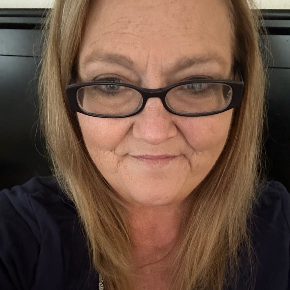 Meet your Posher, Karen